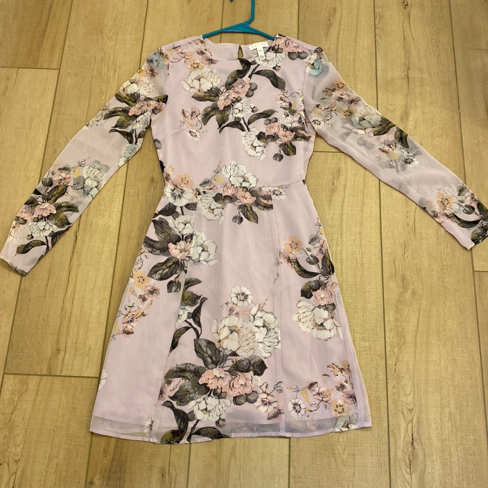 Floral print Leith dress size XXS. Long sleeve, lightweight